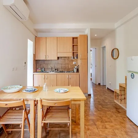 아파트 House Marina Near The Sea - 2 Minute From Station Nunziatella